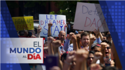 El Mundo al Día: Beneficiarios de DACA enfrentan fallo judicial que proclama ilegal ese amparo migratorio