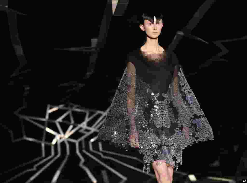 A model wears a creation by The Netherlands&#39; Iris van Herpen for her Spring-Summer 2017 Haute Couture collection presented, in Paris, France.