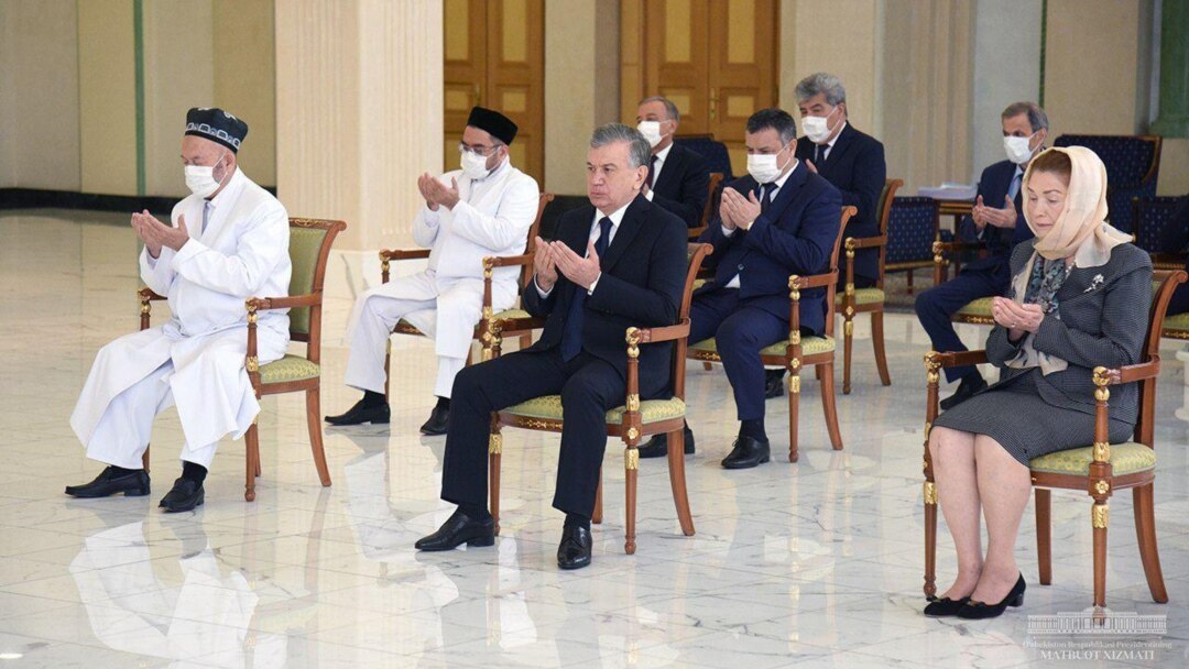 Prezident Mirziyoyev O'zbekistonning oldingi rahbari Islom Karimovni xotirlash kunida, 2-sentabr, 2020 