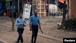  ፖሊስ ኣብ ከተማ አዲስ አበባ ድሕሪ አዋጅ ህጹጽ እዋን
