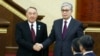 Qozog'istonning birinchi prezidenti Nursulton Nazarboyev va amaldagi prezident Qosim-Jo'mart To'qayev. 20-mart, 2019. 