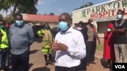 Umkhokheli webandla leMDC uMnu. Nelson Chamisa.