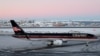 Donald Tramp mlađi u privatnoj poseti Grenlandu, aerodrom u Nuku, 7. januar, 2025. (Foto: Reuters/ Emil Stach/Ritzau Scanpix)