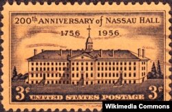 1956년 냇소홀 설립 200주년을 기념해 발행된 3센트짜리 우표.