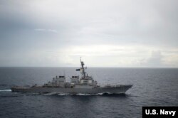 美国迪凯特号导弹驱逐舰在南中国海活动（资料照）