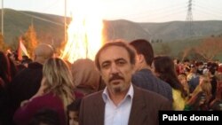عه‌تا نه‌هایی