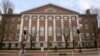 Harvard Üniversitesi'nde "Mutluluğu Yönetmek" adlı kurs, katılımcılara mutluluğu nasıl yöneteceklerini öğretmeyi amaçlıyor.