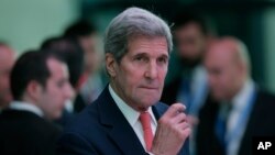 U.S. Secretary of State John Kerry arrives to address the media during a news conference on the sidelines of the of NATO foreign ministers conference in Antalya, Turkey, May 13, 2015. 