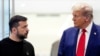Tổng thống Ukraine Volodymyr Zelenskyy (trái) gặp cựu Tổng thống Donald Trump tại Tháp Trump ở New York, ngày 27/9/2024.