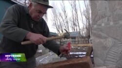 Hunermendê Kurd bi Destê Xwe Berhemên Dîrokî Çêdike